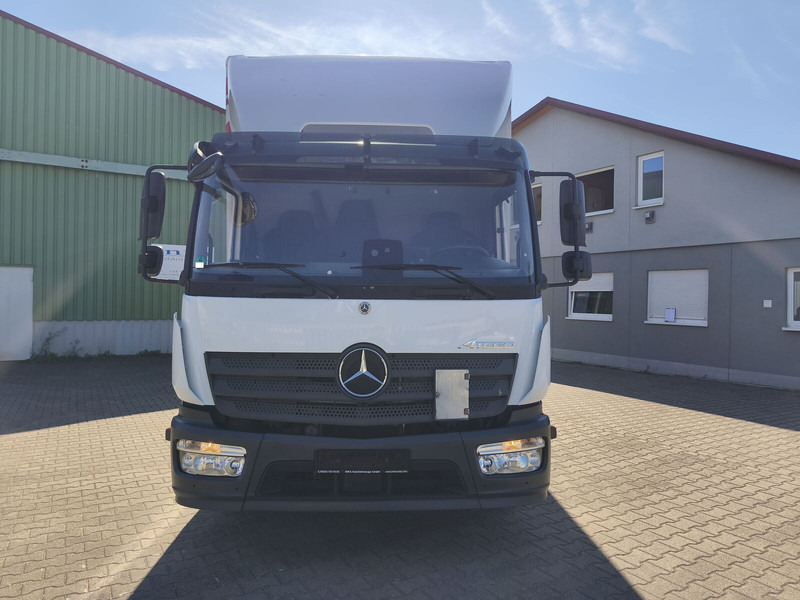 Mercedes-Benz Atego 1223 - Camión caja cerrada: foto 3 Mercedes-Benz Atego 1223 - Camión caja cerrada: foto 3