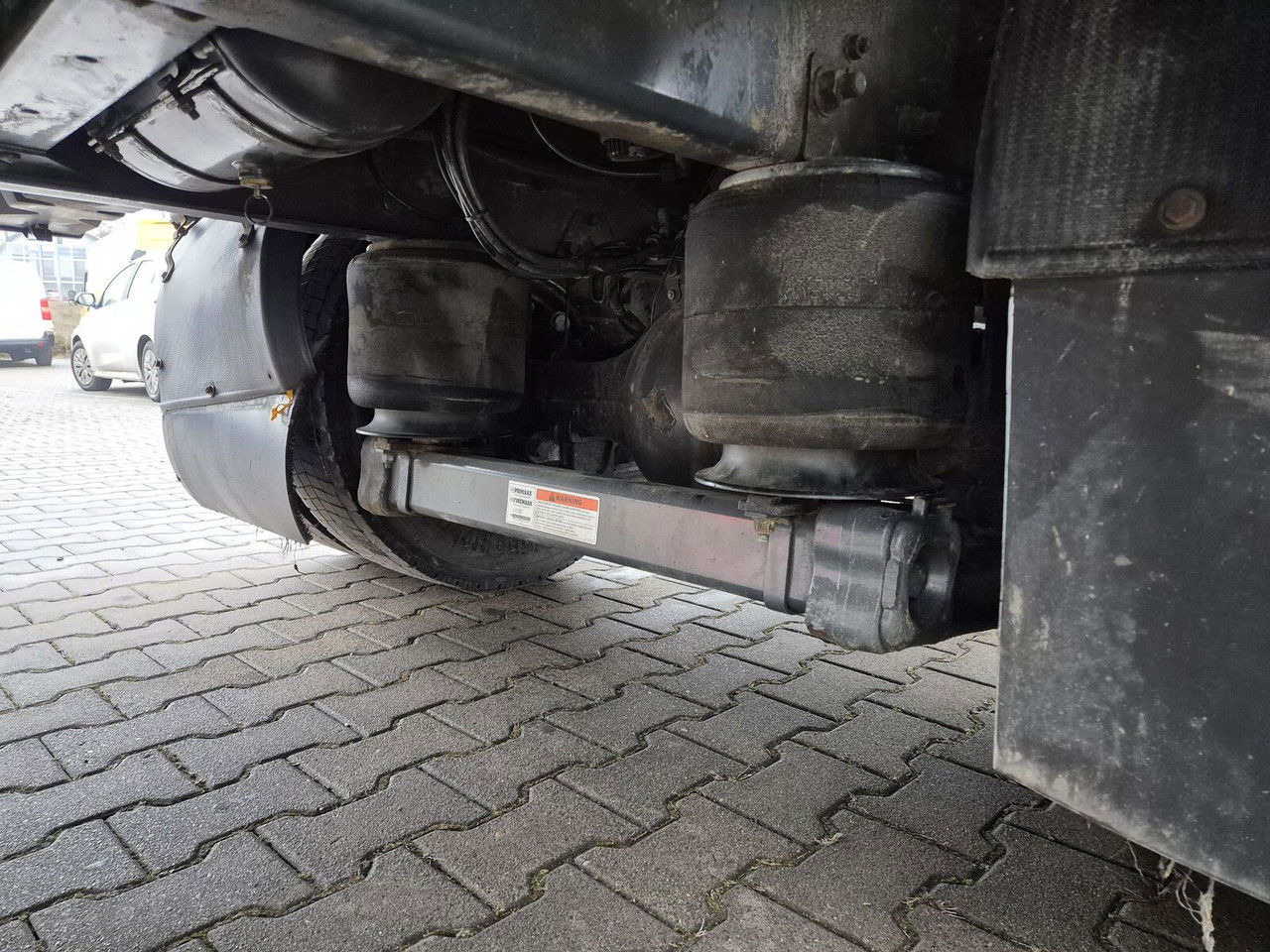 Camión caja cerrada DAF LF 220 DAF LF 220: foto 22