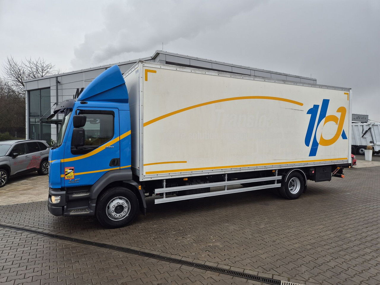 Camión caja cerrada DAF LF 220 DAF LF 220: foto 15