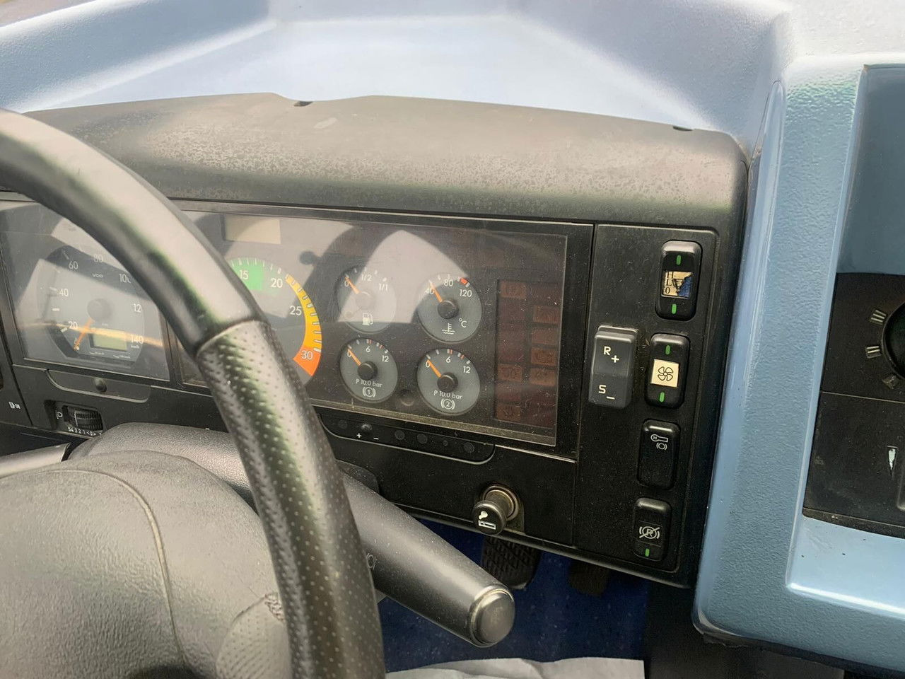 Autobús suburbano Mercedes-Benz Vario 814 814D, Mediano, Cibro, Vario,33 seats, E4, Wide Body: foto 29 Autobús suburbano Mercedes-Benz Vario 814 814D, Mediano, Cibro, Vario,33 seats, E4, Wide Body: foto 29