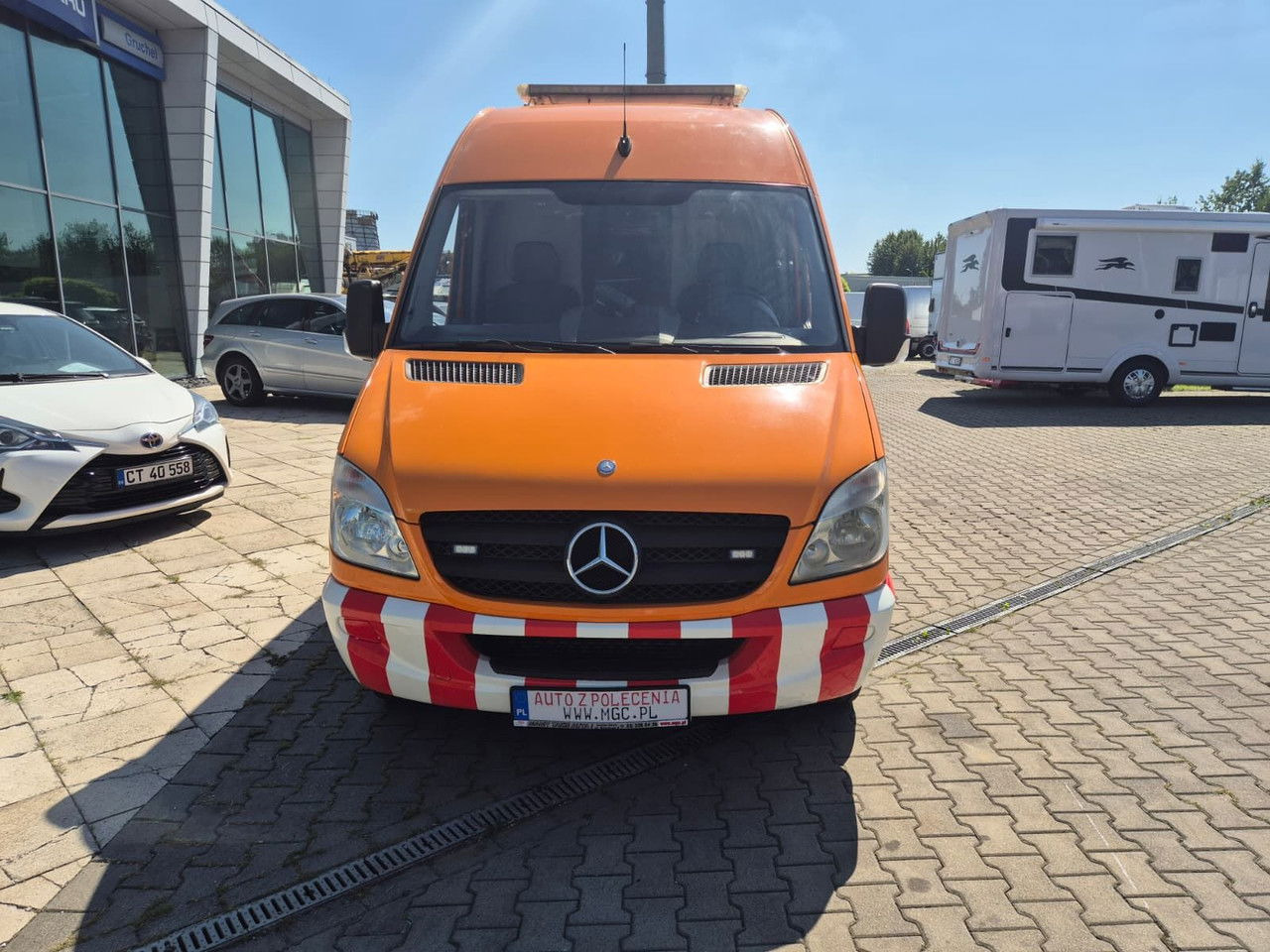 MERCEDES-BENZ 518 CDi / Ipek + Ibak TV-Kanal Inspektion / KANAL TV - Vehículo municipal: foto 4 MERCEDES-BENZ 518 CDi / Ipek + Ibak TV-Kanal Inspektion / KANAL TV - Vehículo municipal: foto 4