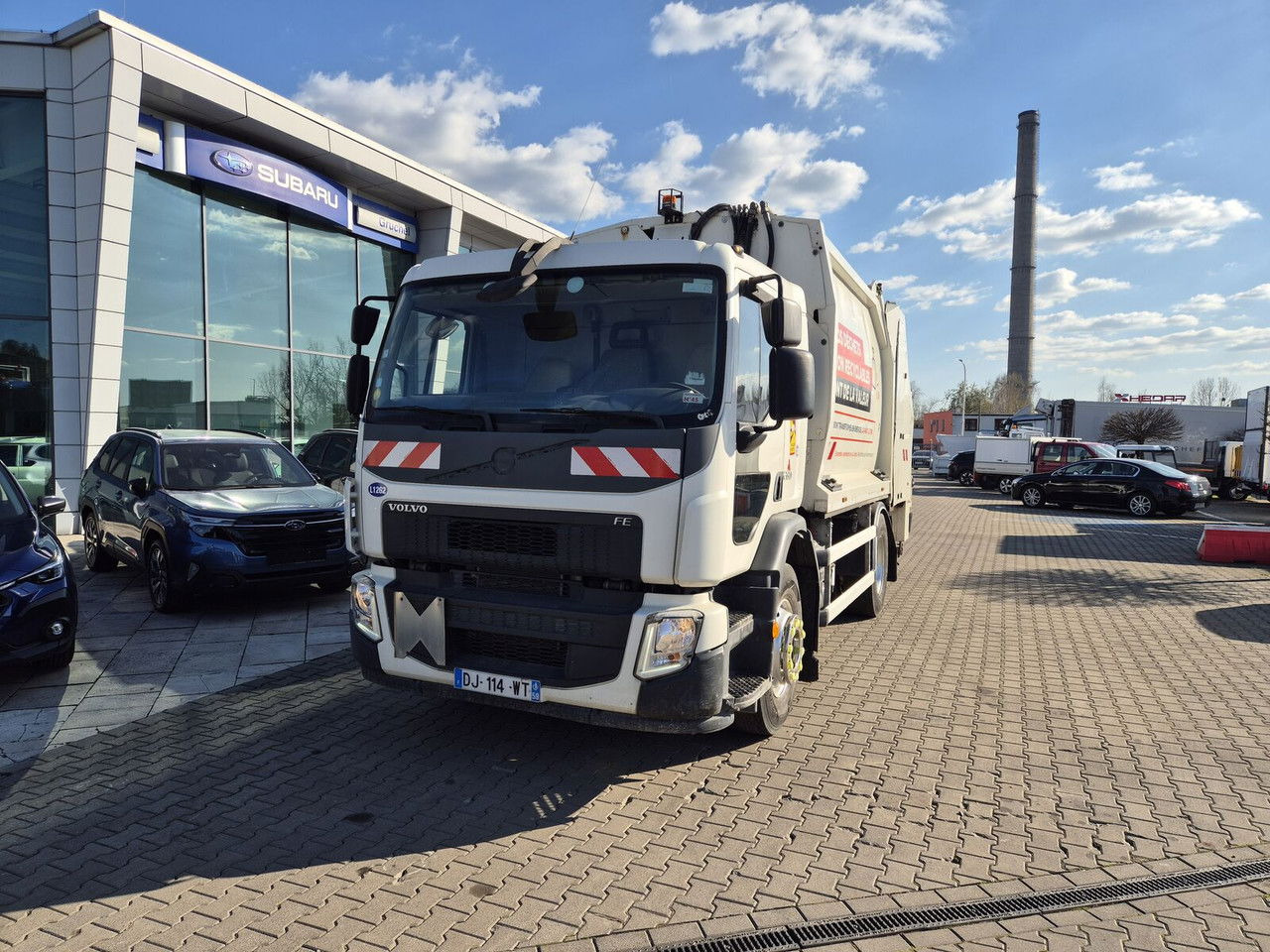 Volvo FE 280 13M3 / Geesinknorba / Euro 6 / 3 Seats Volvo FE 280 13M3 / Geesinknorba / Euro 6 / 3 Seats - Camión de basura: foto 3 Volvo FE 280 13M3 / Geesinknorba / Euro 6 / 3 Seats Volvo FE 280 13M3 / Geesinknorba / Euro 6 / 3 Seats - Camión de basura: foto 3
