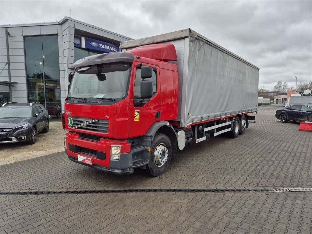 Volvo FE 320 62R / SERVICED / 22 EP / EURO 4 - Camión lona: foto 1 Volvo FE 320 62R / SERVICED / 22 EP / EURO 4 - Camión lona: foto 1