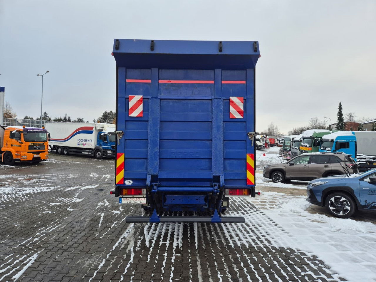 Camión para caballos Volvo FM 7 5 Horses / Live Cabin / 1 Owner / Serviced: foto 9