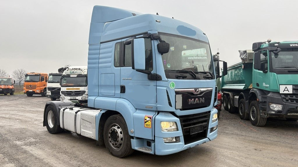 MAN TGS 18.500 BLS 4X2 tractor unit - tipp .hydr. - retarder - Cabeza tractora: foto 2 MAN TGS 18.500 BLS 4X2 tractor unit - tipp .hydr. - retarder - Cabeza tractora: foto 2