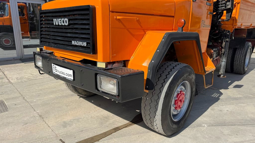 Iveco 160-23 4x4 tipper - crane 9m - Camión volquete: foto 2 Iveco 160-23 4x4 tipper - crane 9m - Camión volquete: foto 2