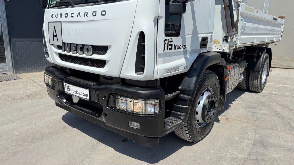 Iveco ML 180E32 K 4x2 meiller tipper - original km - Camión volquete: foto 2 Iveco ML 180E32 K 4x2 meiller tipper - original km - Camión volquete: foto 2