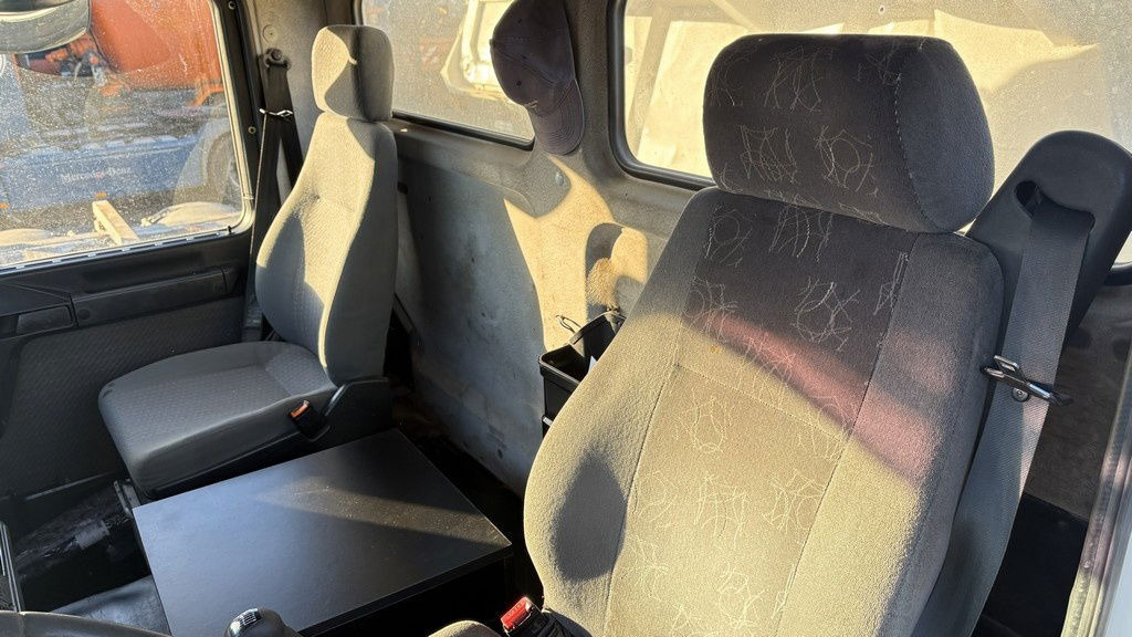 Camión volquete MAN 27.403 - 6x4 - 3 sided tipper - perfect: foto 21