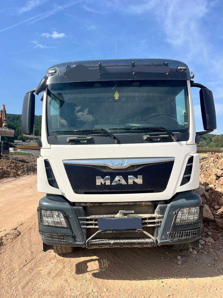 MAN TGS 26.440 6X4 bordmatic tipper - euro 6 - Camión volquete: foto 3 MAN TGS 26.440 6X4 bordmatic tipper - euro 6 - Camión volquete: foto 3