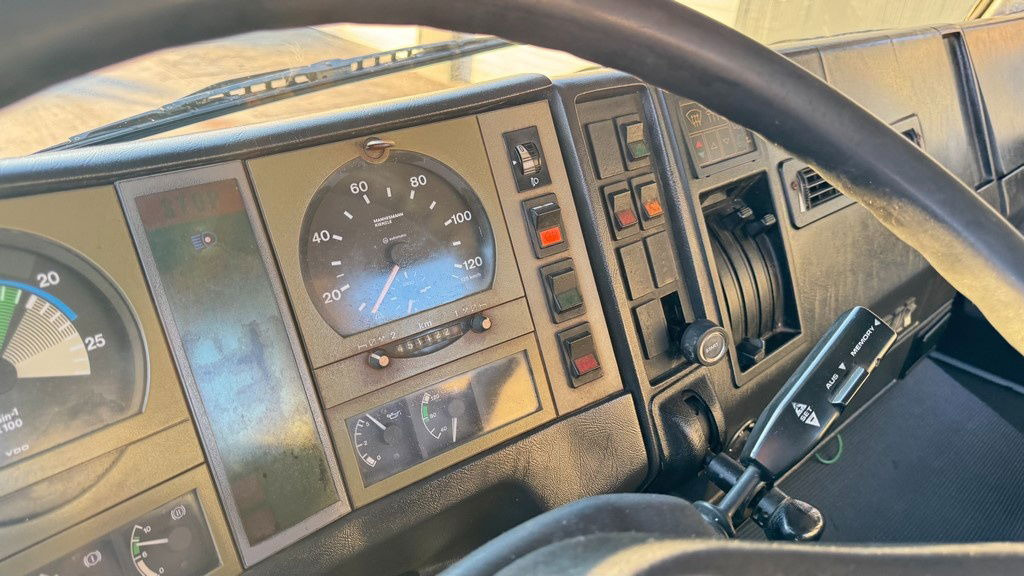 Camión chasis MAN - spring: foto 21 Camión chasis MAN - spring: foto 21