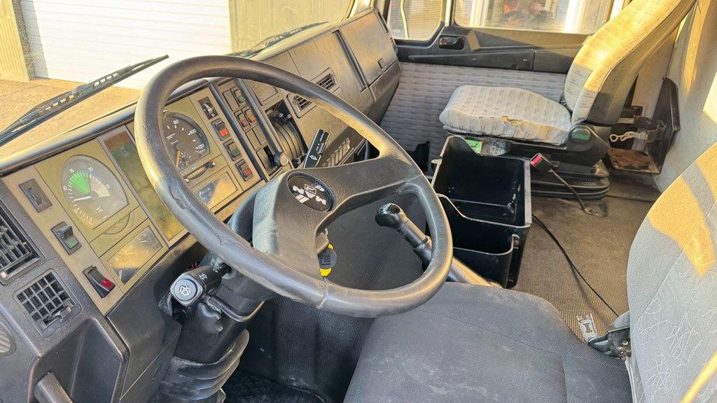 Camión chasis MAN - spring: foto 17 Camión chasis MAN - spring: foto 17