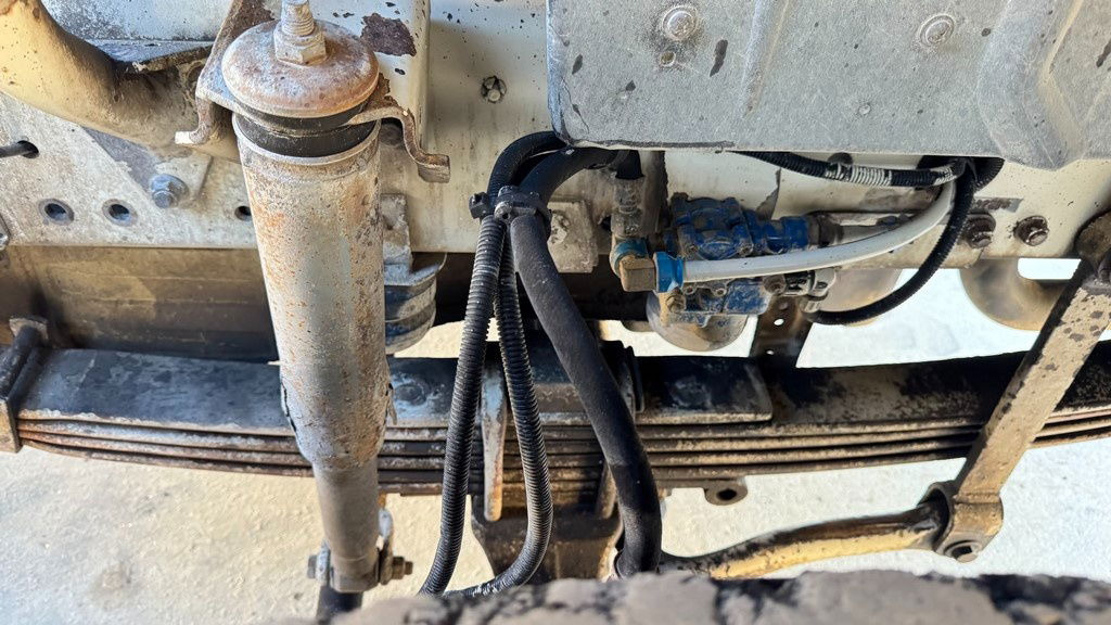 Camión chasis MAN - spring: foto 8 Camión chasis MAN - spring: foto 8