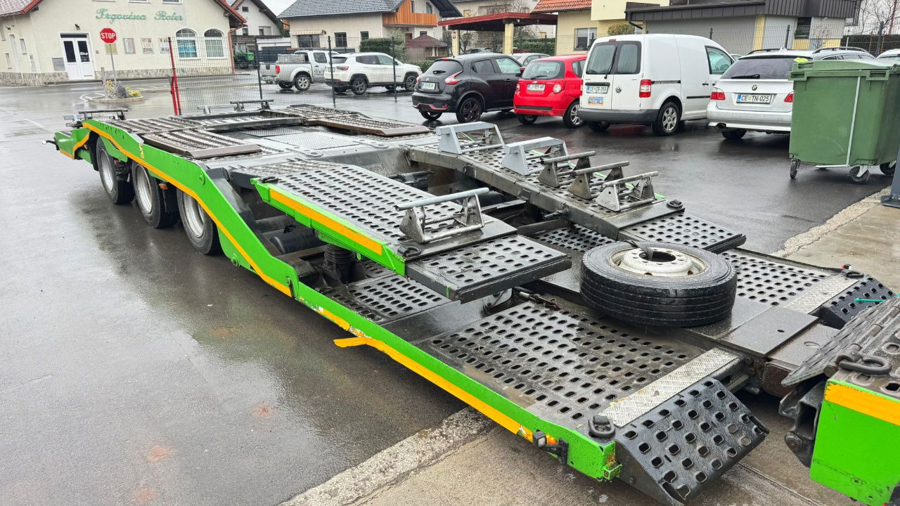 Mercedes-Benz Actros 1846 4x2 LKW transporter + Boerner trailer - Camión portavehículos: foto 4 Mercedes-Benz Actros 1846 4x2 LKW transporter + Boerner trailer - Camión portavehículos: foto 4