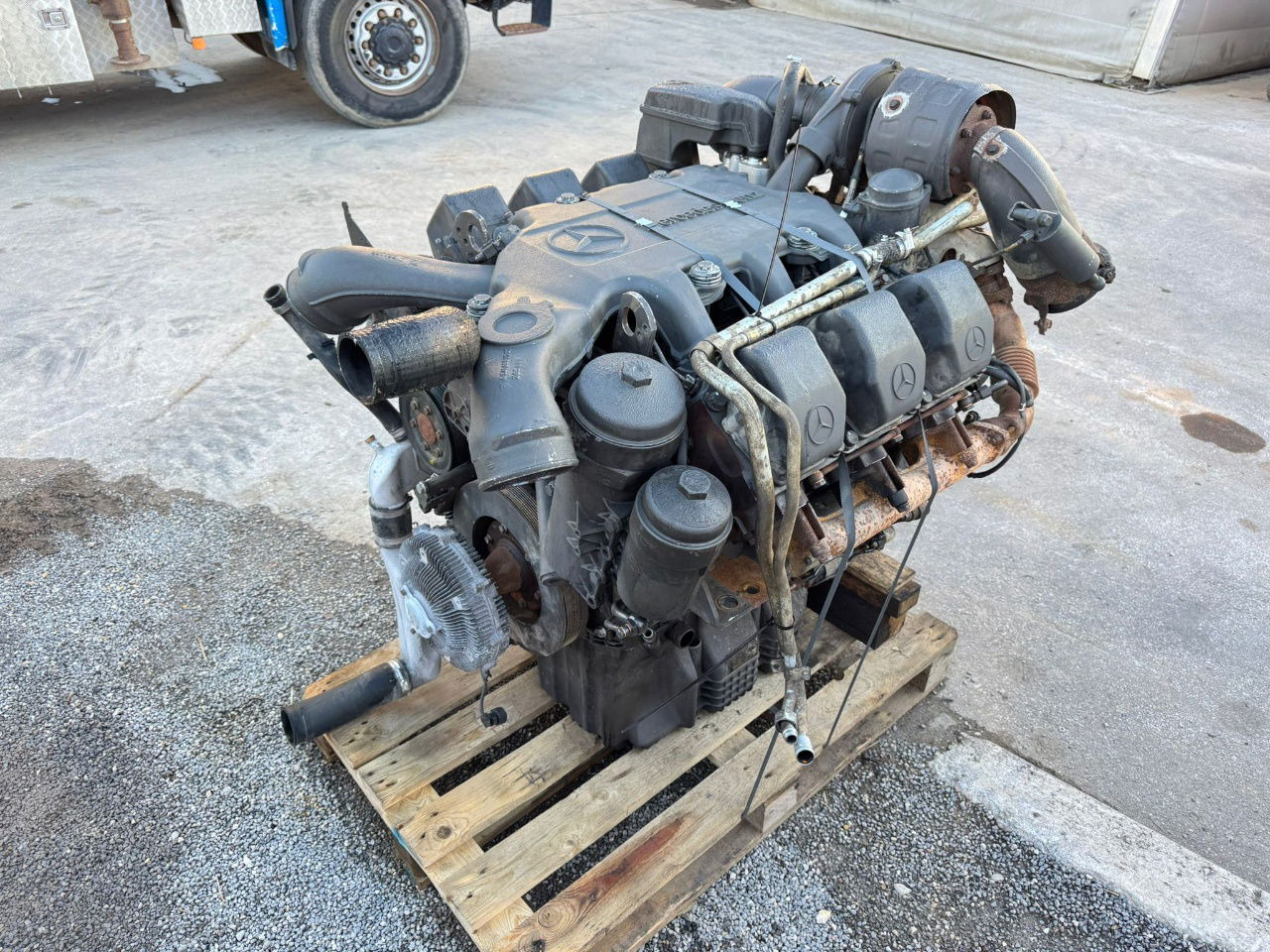 Mercedes-Benz Engine V6 - 2010 Year - 230.000KM - damaged - Motor para Camión: foto 1 Mercedes-Benz Engine V6 - 2010 Year - 230.000KM - damaged - Motor para Camión: foto 1