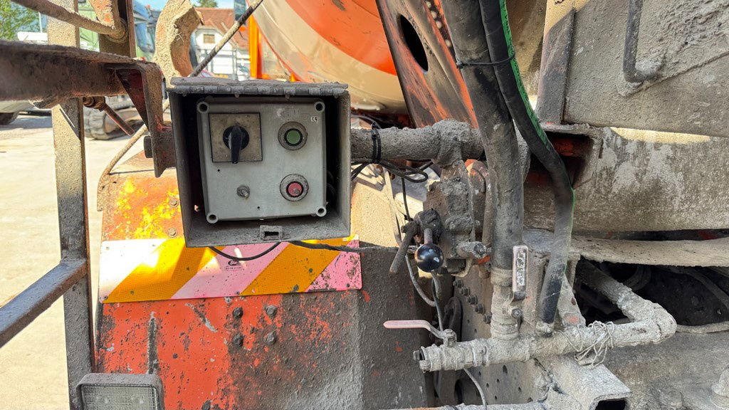 Stetter Mixer 9m3 - Camión hormigonera: foto 5 Stetter Mixer 9m3 - Camión hormigonera: foto 5