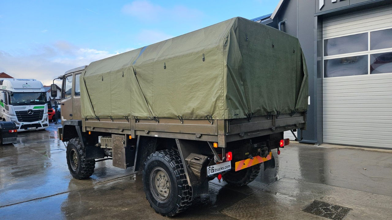 Steyr 12M18 4X4 stake body - truck - Camión lona: foto 5 Steyr 12M18 4X4 stake body - truck - Camión lona: foto 5