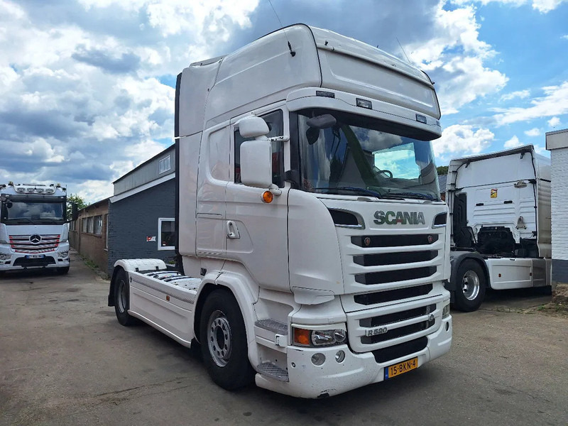 Scania R520 R520 V8 - Cabeza tractora: foto 2 Scania R520 R520 V8 - Cabeza tractora: foto 2