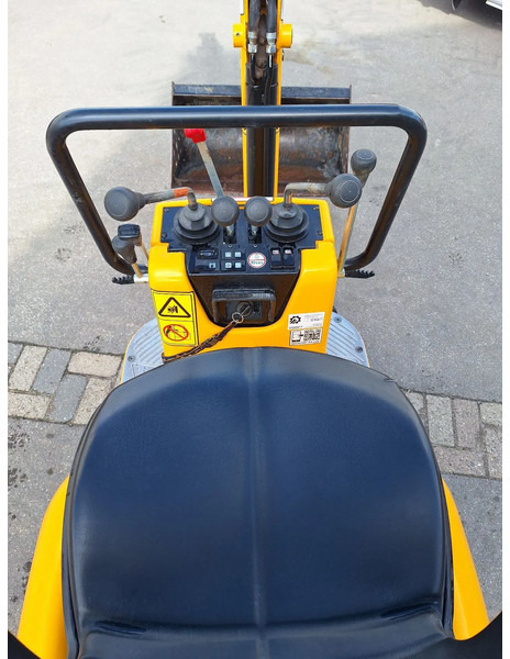 JCB 8008 CTS - Miniexcavadora: foto 4 JCB 8008 CTS - Miniexcavadora: foto 4