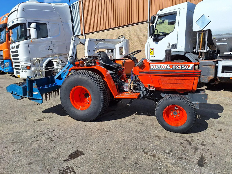 Kubota B2150 - Remolcadora: foto 1 Kubota B2150 - Remolcadora: foto 1