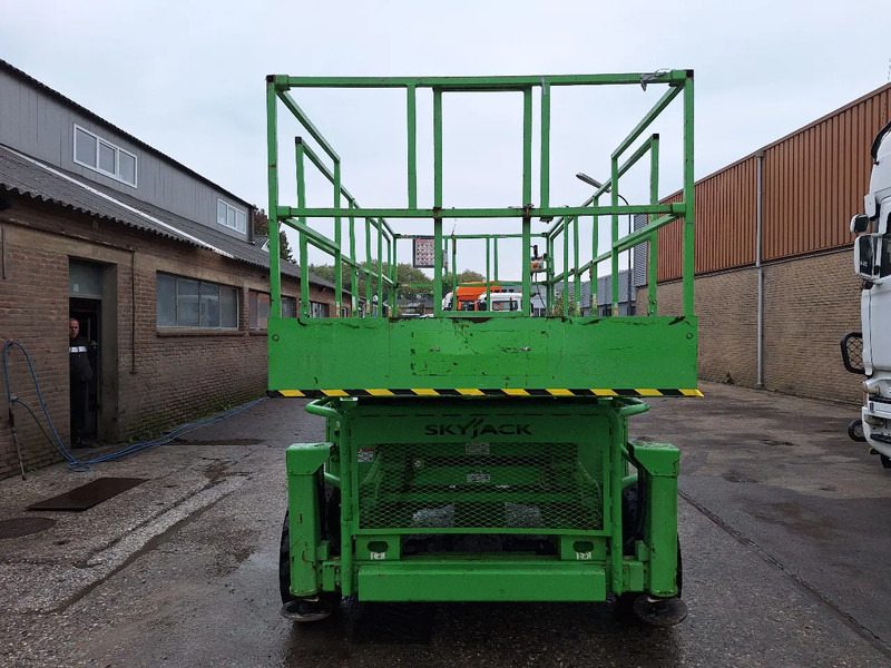 Skyjack SJ-8831 - Plataforma de tijeras: foto 5 Skyjack SJ-8831 - Plataforma de tijeras: foto 5