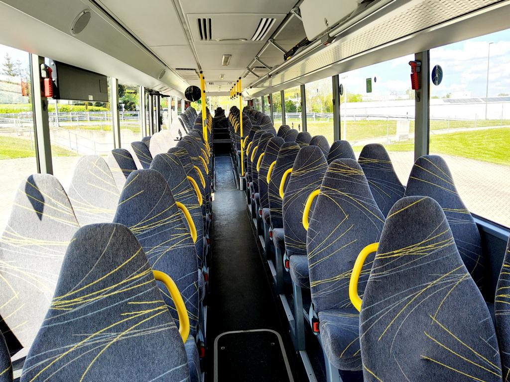 Mercedes Benz O 550 Integro L 360 PS - Euro 6 / Klima / Automatik / Lift - Autobús suburbano: foto 5 Mercedes Benz O 550 Integro L 360 PS - Euro 6 / Klima / Automatik / Lift - Autobús suburbano: foto 5