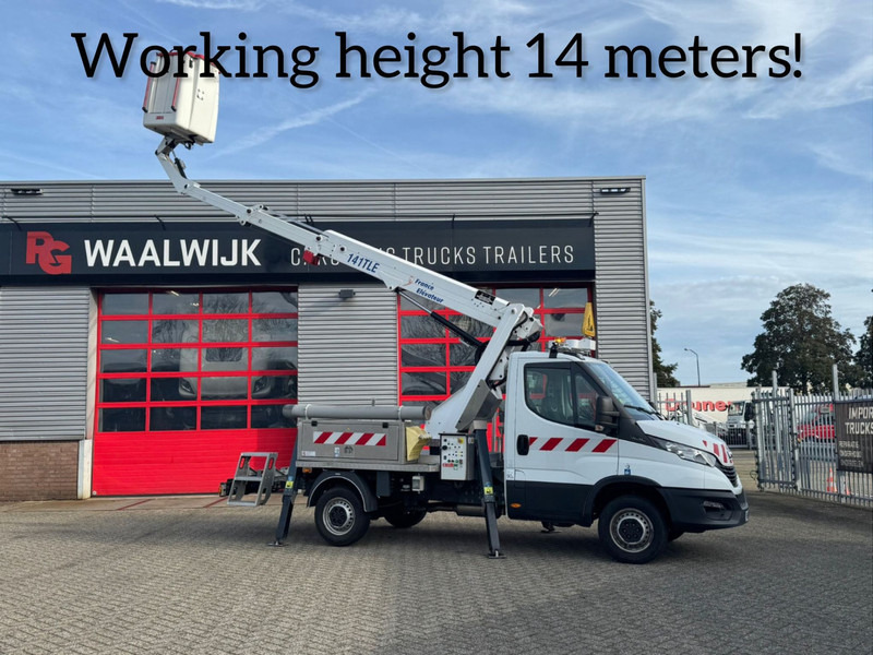 Iveco Daily 35S14 Werkhoogte 14 mtr, 221 draaiuren 18.215 km - Furgoneta: foto 1 Iveco Daily 35S14 Werkhoogte 14 mtr, 221 draaiuren 18.215 km - Furgoneta: foto 1