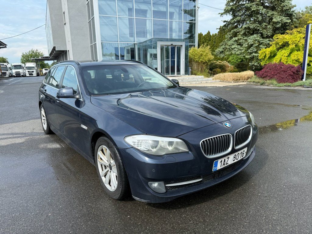 BMW 520D Touring F11 - Coche: foto 1 BMW 520D Touring F11 - Coche: foto 1