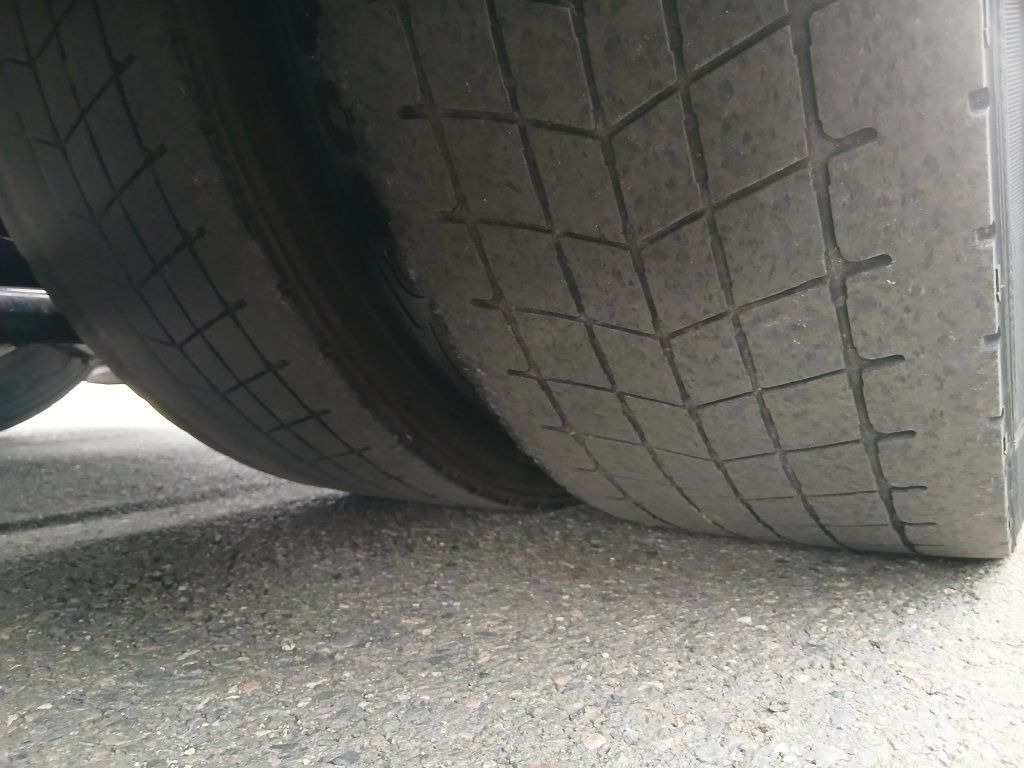 Cabeza tractora MAN TGX18.500 XXL EURO 6 MEGA/lowdeck: foto 11 Cabeza tractora MAN TGX18.500 XXL EURO 6 MEGA/lowdeck: foto 11