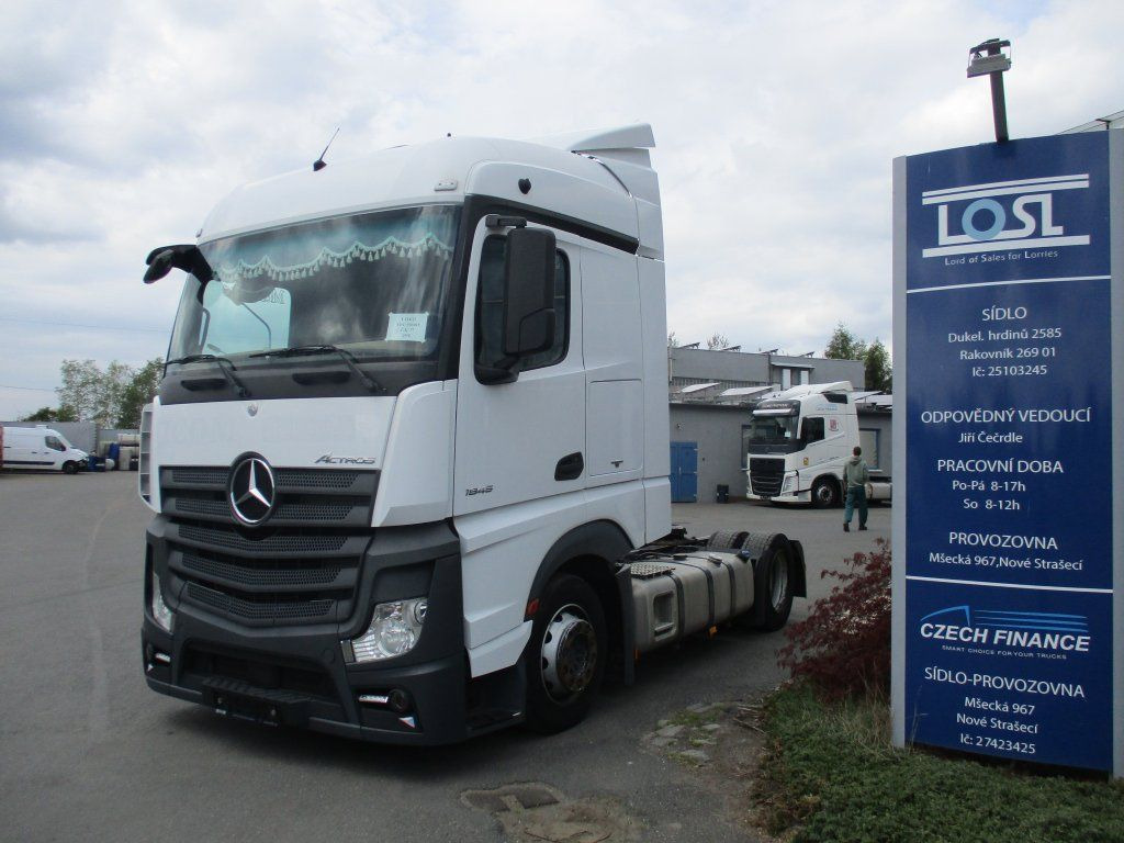 Mercedes-Benz 1845 Actros EURO 6 MEGA/lowdeck - Cabeza tractora: foto 1 Mercedes-Benz 1845 Actros EURO 6 MEGA/lowdeck - Cabeza tractora: foto 1