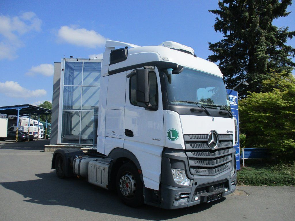 Mercedes-Benz 1845 Actros EURO 6 MEGA/lowdeck - Cabeza tractora: foto 2 Mercedes-Benz 1845 Actros EURO 6 MEGA/lowdeck - Cabeza tractora: foto 2