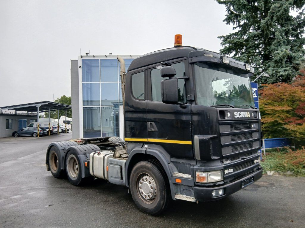Scania R580 V8 6x4 EURO 3 - Cabeza tractora: foto 2 Scania R580 V8 6x4 EURO 3 - Cabeza tractora: foto 2