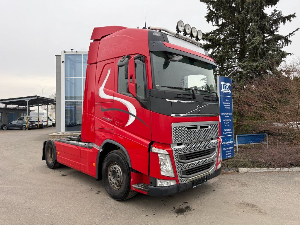 Volvo FH460 EURO 6 - Cabeza tractora: foto 2 Volvo FH460 EURO 6 - Cabeza tractora: foto 2