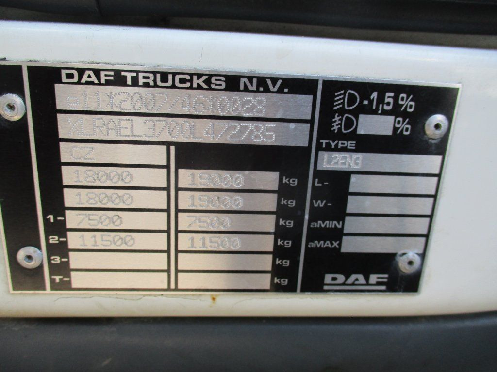 Camión frigorífico DAF LF 18.260: foto 11