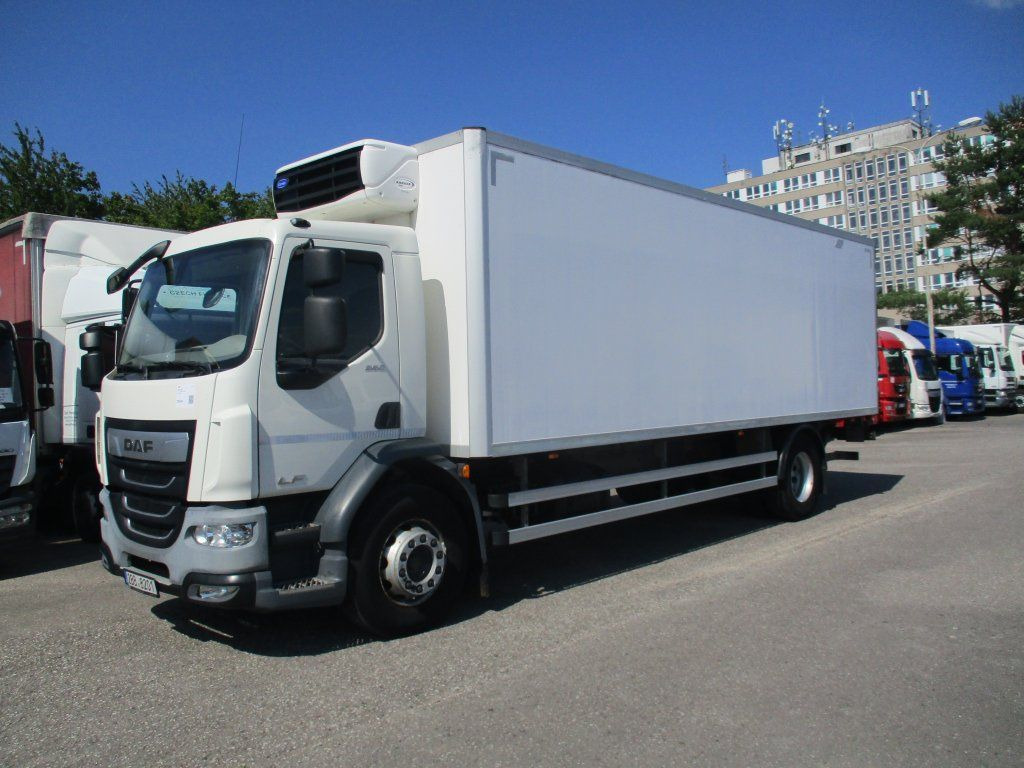 DAF LF 18.260 DAF LF 18.260 Xarios 600 - Camión frigorífico: foto 1 DAF LF 18.260 DAF LF 18.260 Xarios 600 - Camión frigorífico: foto 1