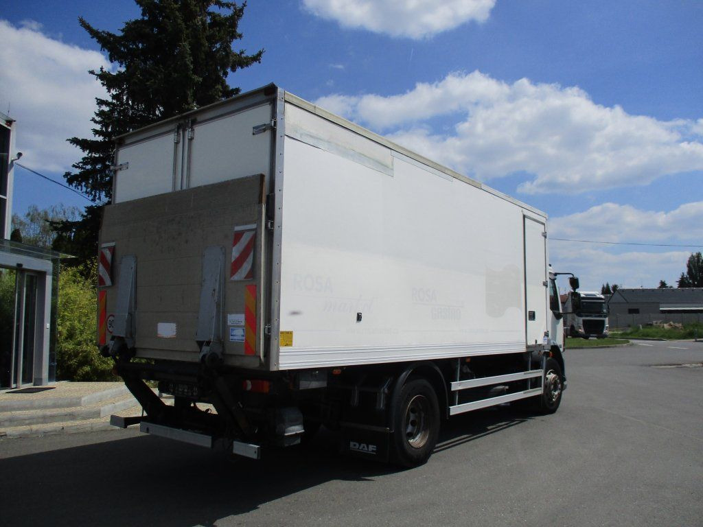 DAF LF55.220 EURO 4 Carrier - Camión frigorífico: foto 4 DAF LF55.220 EURO 4 Carrier - Camión frigorífico: foto 4
