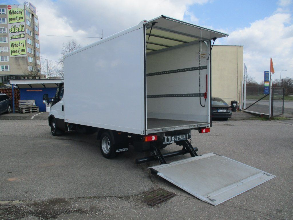 Furgoneta caja cerrada Iveco 35C16 Daily,2.3L Palfinger: foto 11