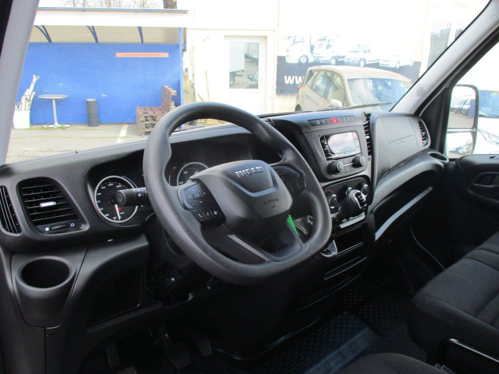 Furgoneta caja cerrada Iveco 35C16 Daily,2.3L Palfinger: foto 14