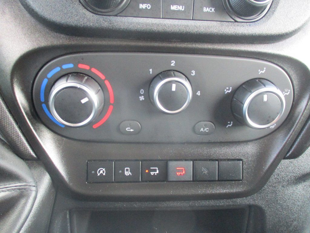 Furgoneta caja cerrada Iveco 35C16 Daily,2.3L Palfinger: foto 17