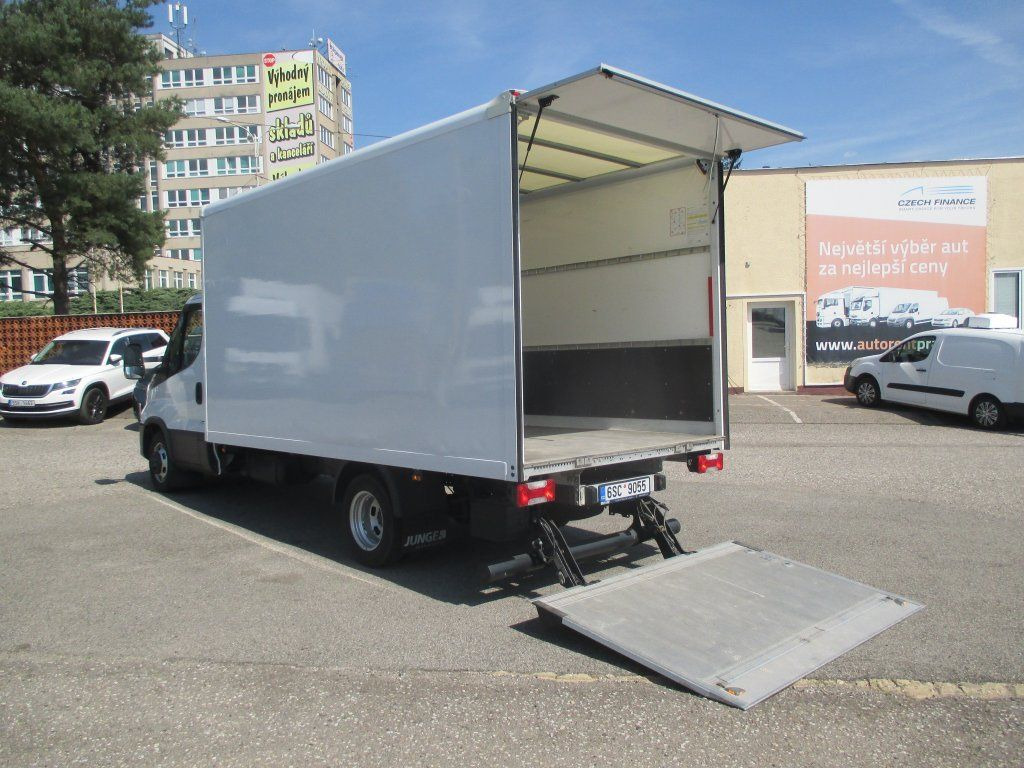 Leasing de  Iveco 35C16 Daily EURO 6 Iveco 35C16 Daily EURO 6: foto 8