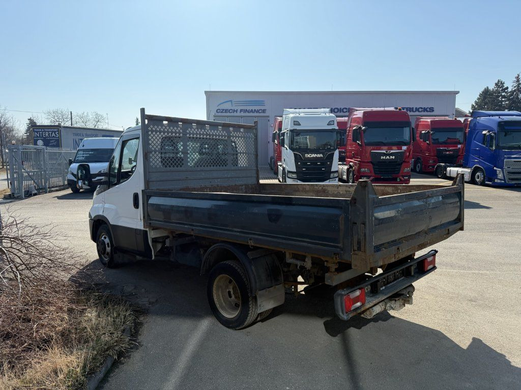 Iveco 35C17 Daily - Furgoneta basculante: foto 5 Iveco 35C17 Daily - Furgoneta basculante: foto 5