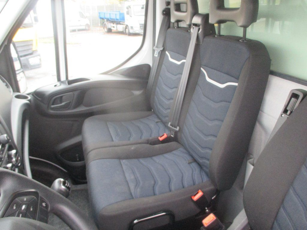 Furgoneta caja cerrada Iveco Daily 35C16: foto 15 Furgoneta caja cerrada Iveco Daily 35C16: foto 15