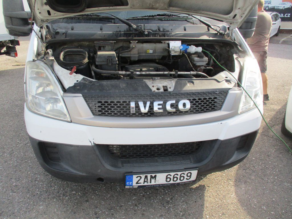 Iveco Daily 50C15 Carrier 350 - Furgoneta frigorifica: foto 3 Iveco Daily 50C15 Carrier 350 - Furgoneta frigorifica: foto 3