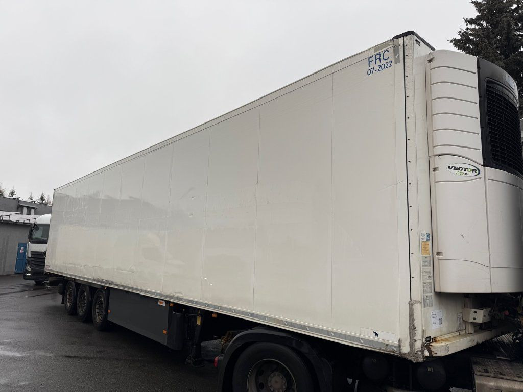 Schmitz Cargobull Carrier Vector 1950 Bi-temp - Semirremolque caja cerrada: foto 2 Schmitz Cargobull Carrier Vector 1950 Bi-temp - Semirremolque caja cerrada: foto 2