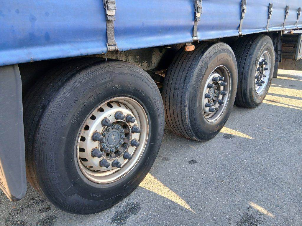 Schmitz Cargobull SCS24 - Semirremolque lona: foto 5 Schmitz Cargobull SCS24 - Semirremolque lona: foto 5