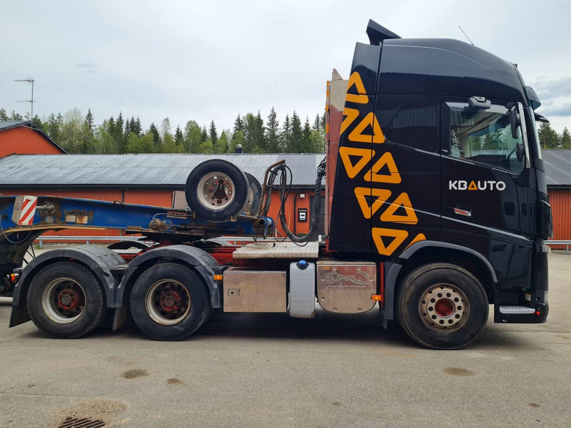 Volvo FH16 750 | 6x4 | ADR | 100 TON | ADR EXll, EXlll, AT | RETARDER | 100 TON VOLVO + VANG - Cabeza tractora: foto 3 Volvo FH16 750 | 6x4 | ADR | 100 TON | ADR EXll, EXlll, AT | RETARDER | 100 TON VOLVO + VANG - Cabeza tractora: foto 3