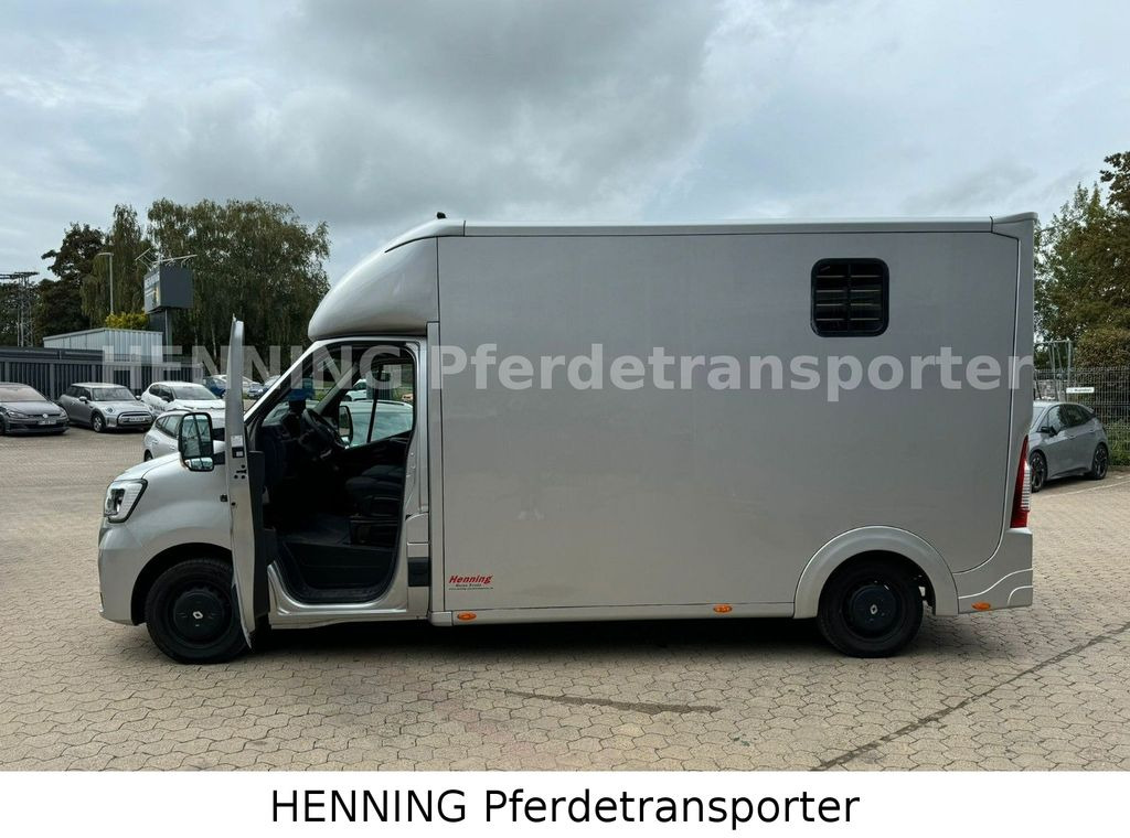 Camión para caballos Renault Master 3 - Sitzer: foto 13 Camión para caballos Renault Master 3 - Sitzer: foto 13