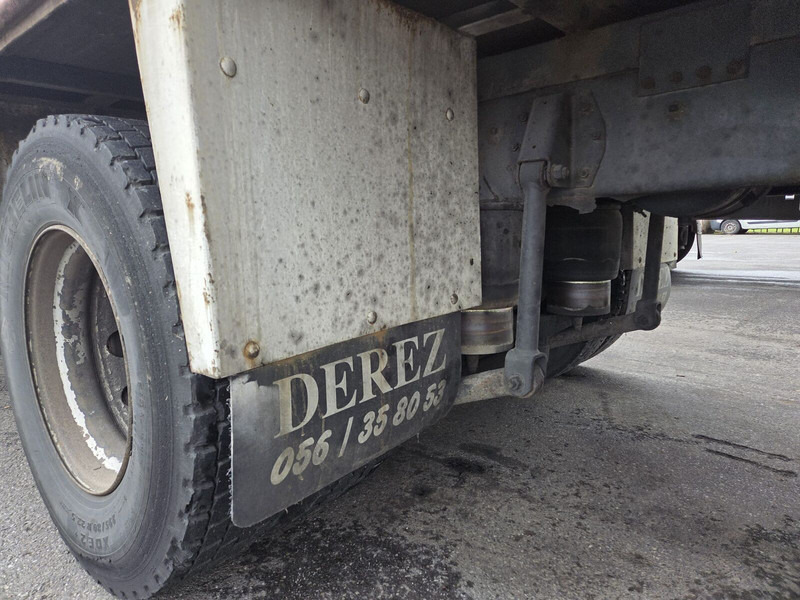 DAF LF55 250 - Camión lona: foto 4 DAF LF55 250 - Camión lona: foto 4