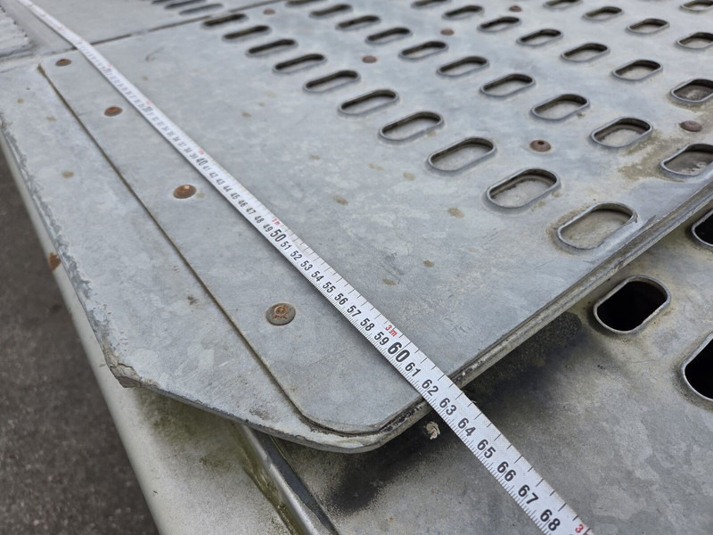 Louault 9m50 - Remolque plataforma/ Caja abierta: foto 3 Louault 9m50 - Remolque plataforma/ Caja abierta: foto 3