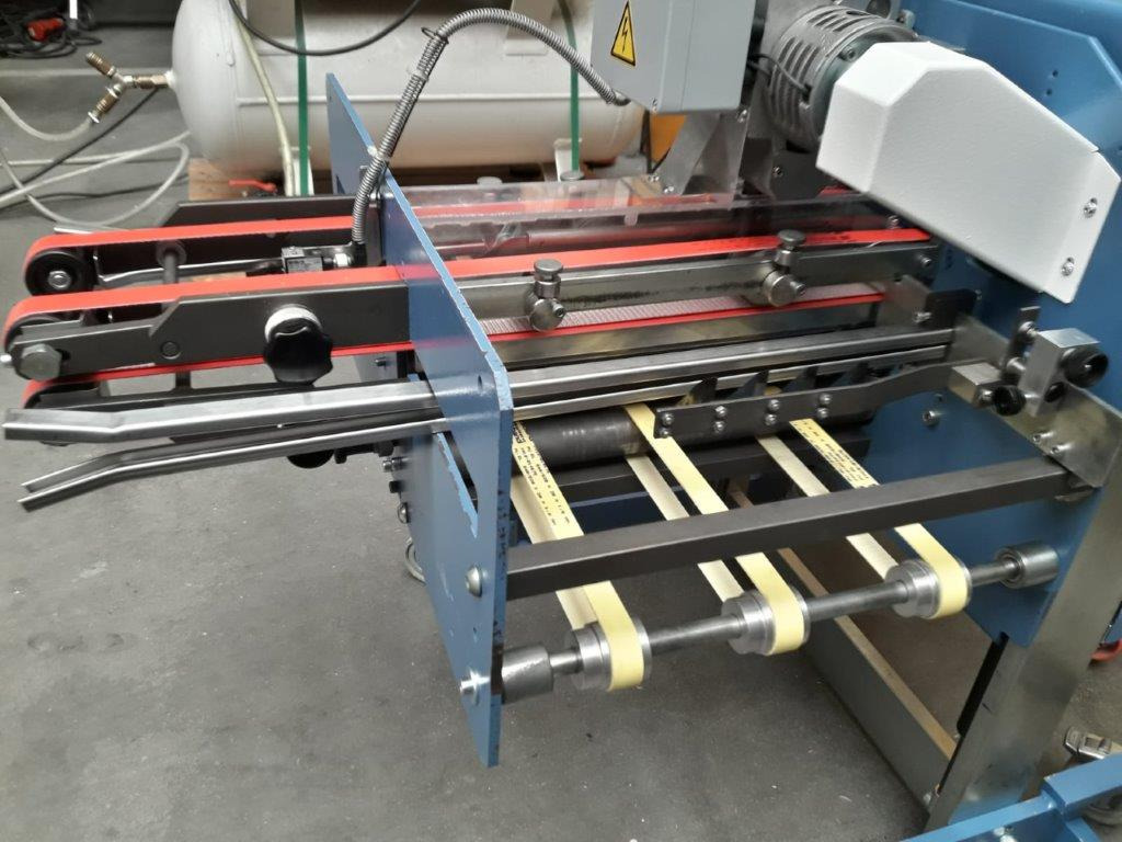 MBO Z2 mobile, 180° rotatable cross-fold unit with navigator control - Plegadora de papel: foto 2 MBO Z2 mobile, 180° rotatable cross-fold unit with navigator control - Plegadora de papel: foto 2