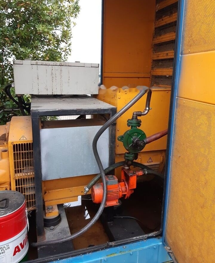 Volvo 380 kVa TAD1230 - Generador industriale: foto 5 Volvo 380 kVa TAD1230 - Generador industriale: foto 5